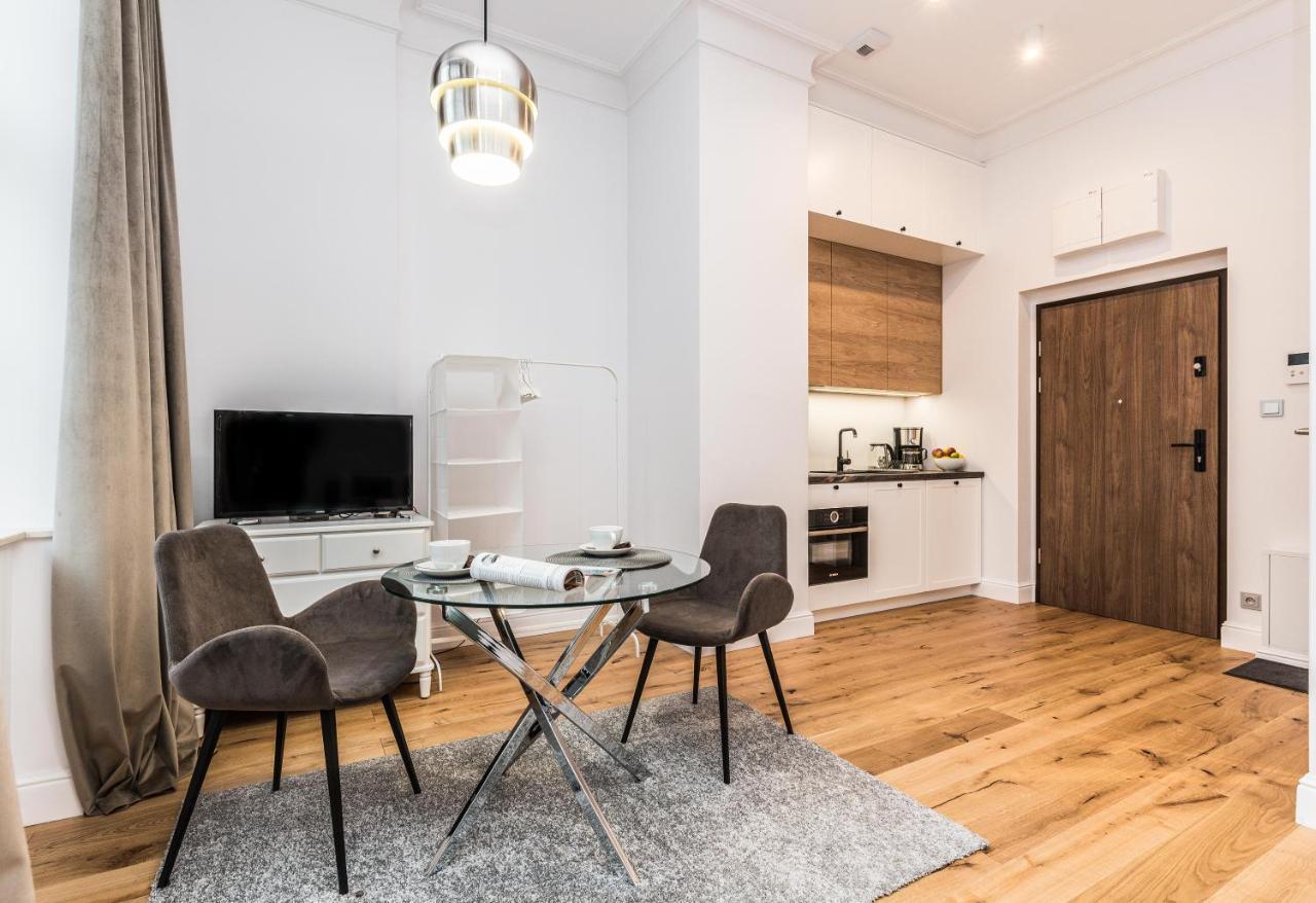 Rent Like Home - Ksiecia Jozefa Poniatowskiego 2 วรอตซวาฟ ภายนอก รูปภาพ